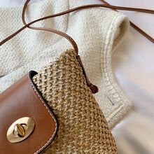 Load image into Gallery viewer, Straw Braided Crossbody Bag
