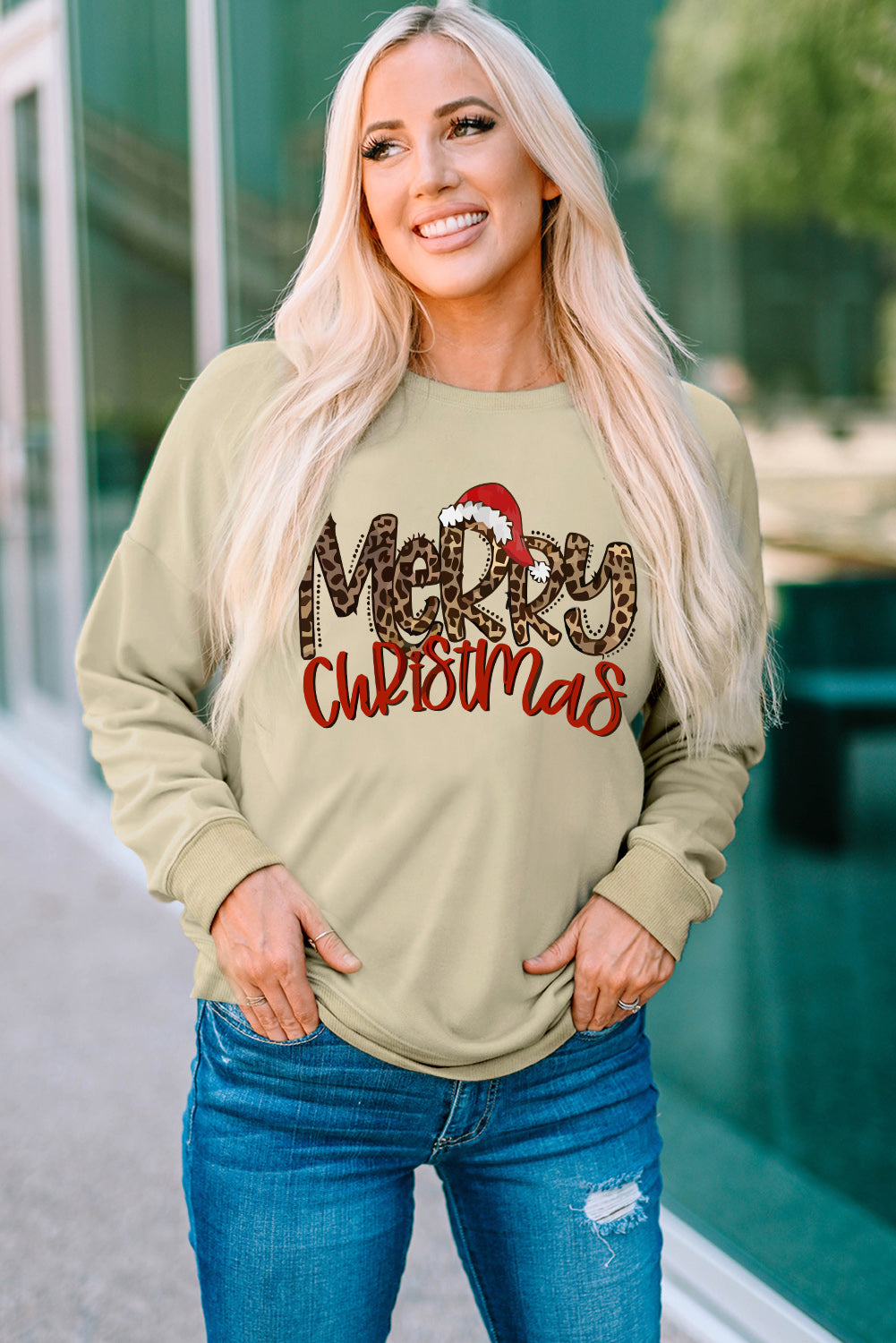 MERRY CHRISTMAS Graphic Sweatshirt