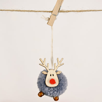 4-Piece Reindeer Hanging Widgets