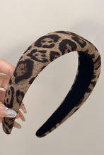 Load image into Gallery viewer, Leopard Polyester Wide Headband
