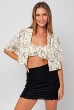Load image into Gallery viewer, Gilli Abstract Print Lapel Collar Cropped Shirt
