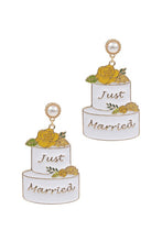 Load image into Gallery viewer, Wedding Cake Earrings
