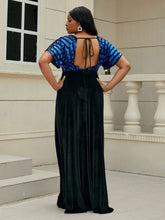 Load image into Gallery viewer, Plus Size Contrast Sequin Tied Split Dress
