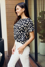 Load image into Gallery viewer, BOMBOM Leopard Round Neck Tee Shirt
