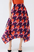 Load image into Gallery viewer, Houndstooth Accordion Pleated Handkerchief Hem Skirt

