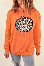 Load image into Gallery viewer, Leopard Pumpkin Graphic Hoodie with Pocket
