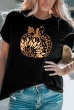 Load image into Gallery viewer, Round Neck Short Sleeve Pumpkin Graphic T-Shirt
