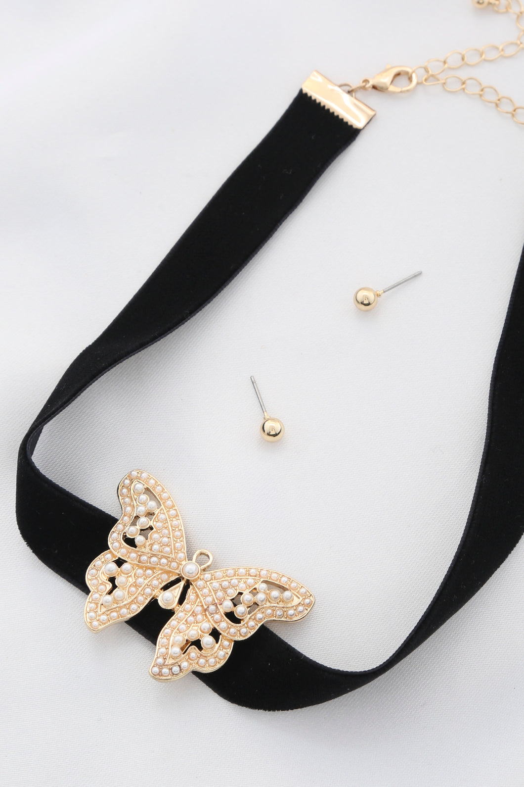 Butterfly Pendant Choker Necklace
