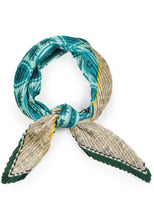 Load image into Gallery viewer, Circle Link Pleated Satin Scarf
