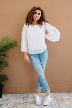 Load image into Gallery viewer, Andree by Unit Daydreamer Full Size Run Pom-Pom Blouse
