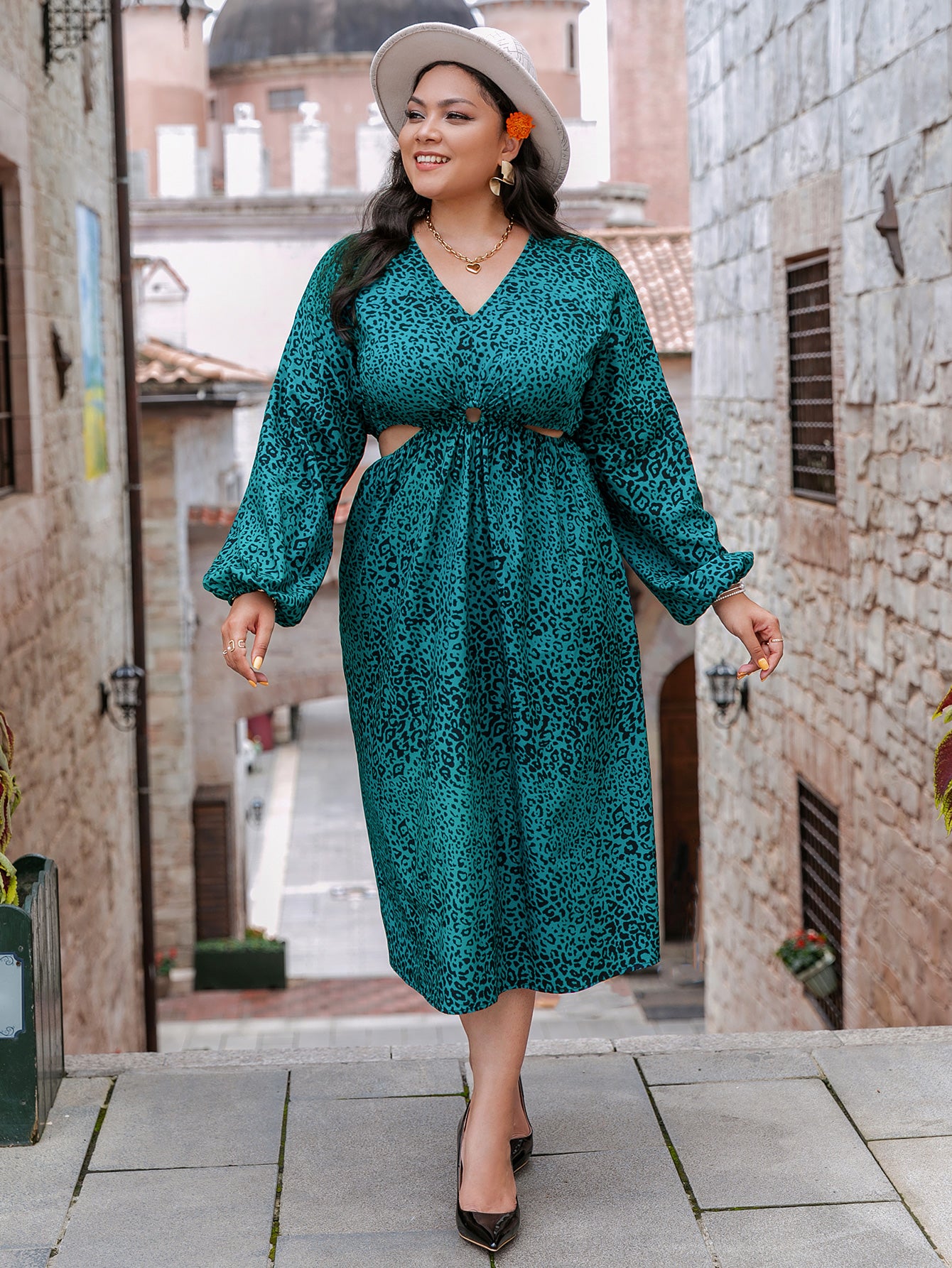 Plus Size Leopard Cutout Midi Dress