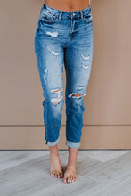 Load image into Gallery viewer, Judy Blue Mid Rise Cuffed Distressed Boyfriend Jeans
